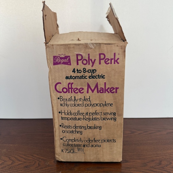 Vtg Daisy Floral Regal Poly Perk Coffee Maker 1980 4-8 cup NEW Unused USA Retro - Picture 7 of 13
